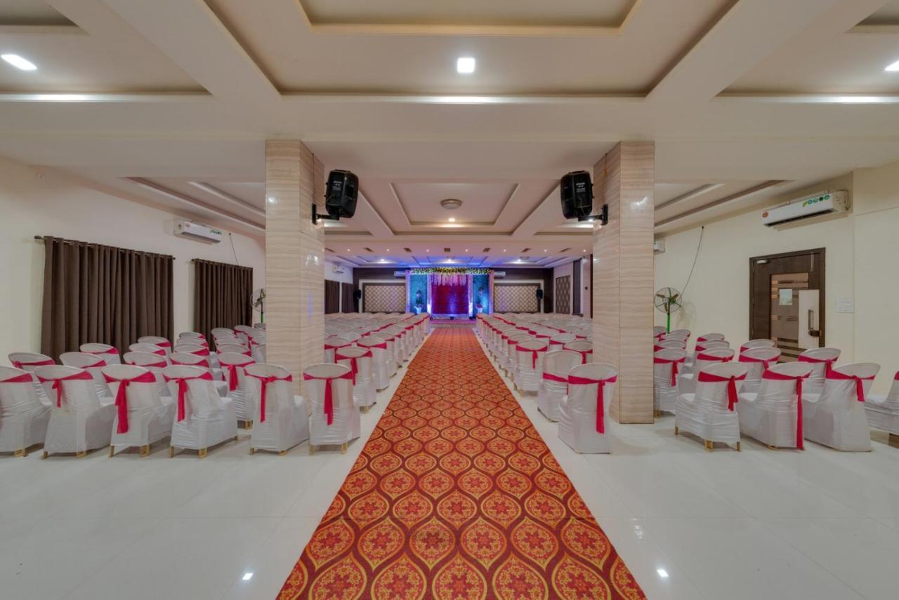 Hotel Royal Palace Karād Zewnętrze zdjęcie