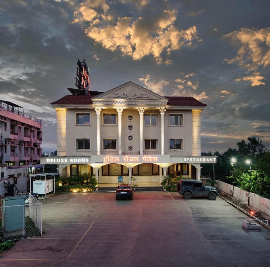 Hotel Royal Palace Karād Zewnętrze zdjęcie